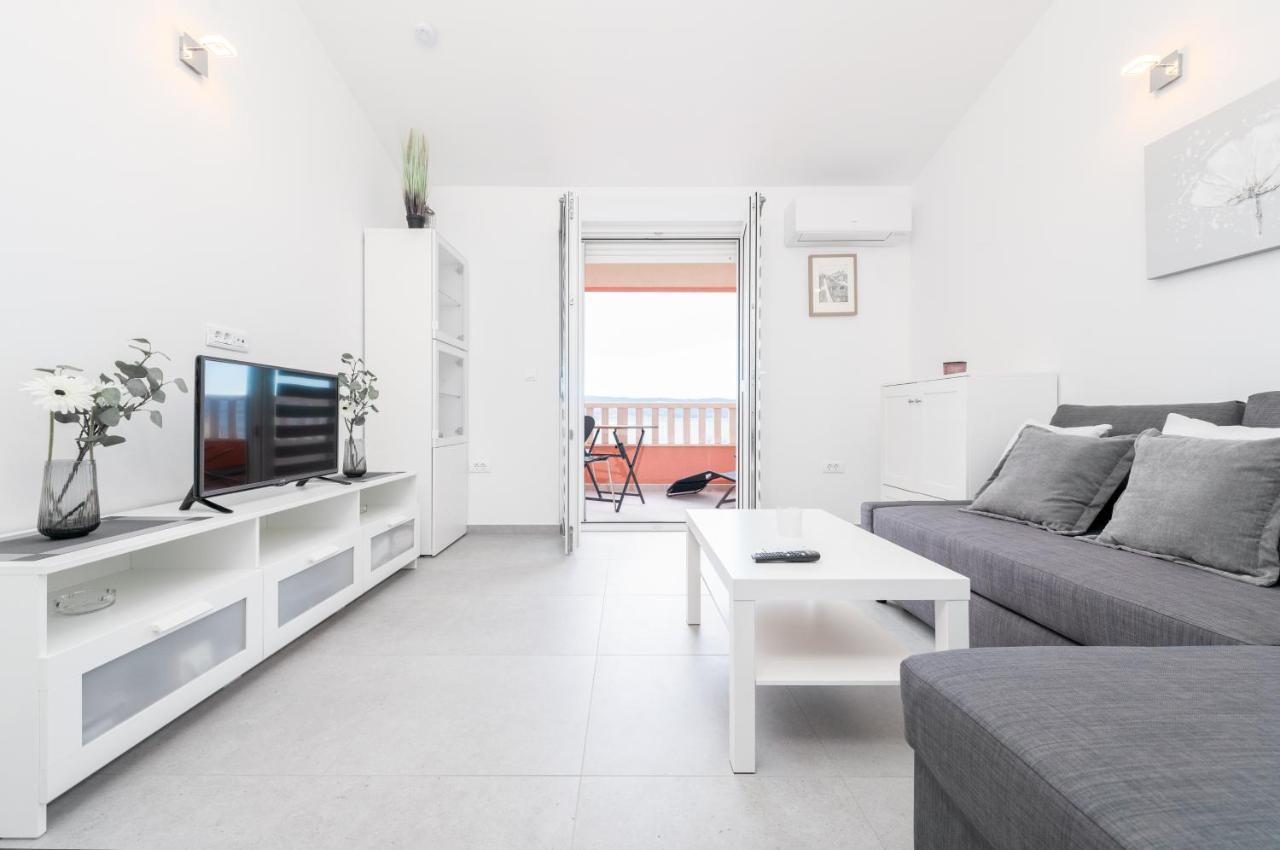 Apartments Matea ดูเช ภายนอก รูปภาพ
